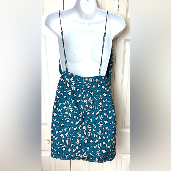 SUPERDOWN Revolve Mia Mini Dress Leopard Animal Print Blue Green Teal Ruched - Picture 10 of 15